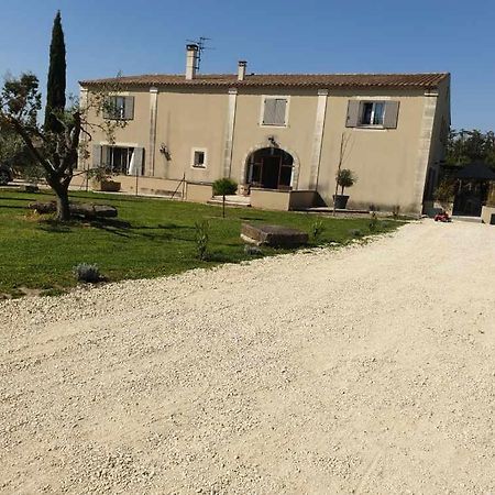 La Bastide Des Oliviers Châteaurenard Exterior foto