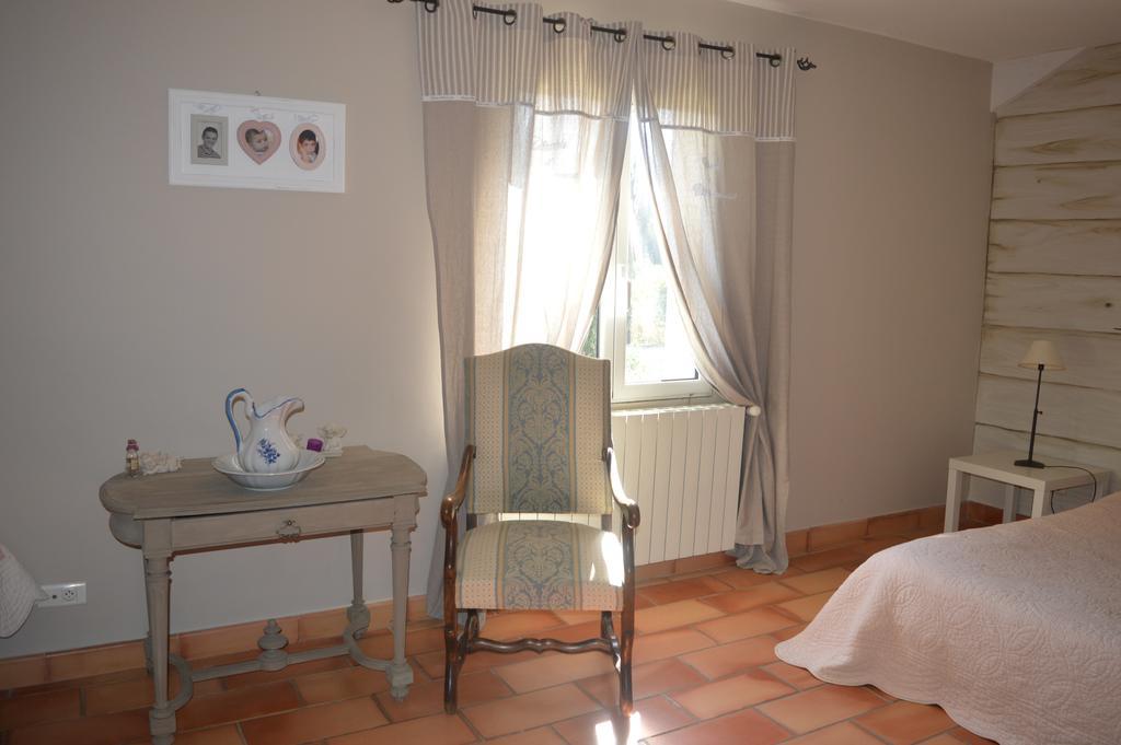 La Bastide Des Oliviers Châteaurenard Quarto foto